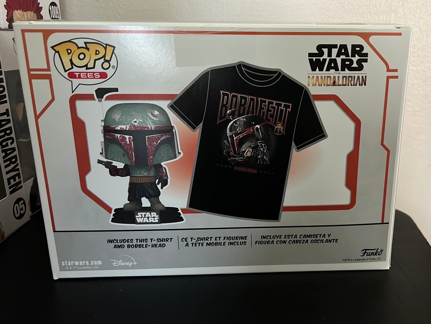Funko Pop Boba Fett & Medium T-Shirt